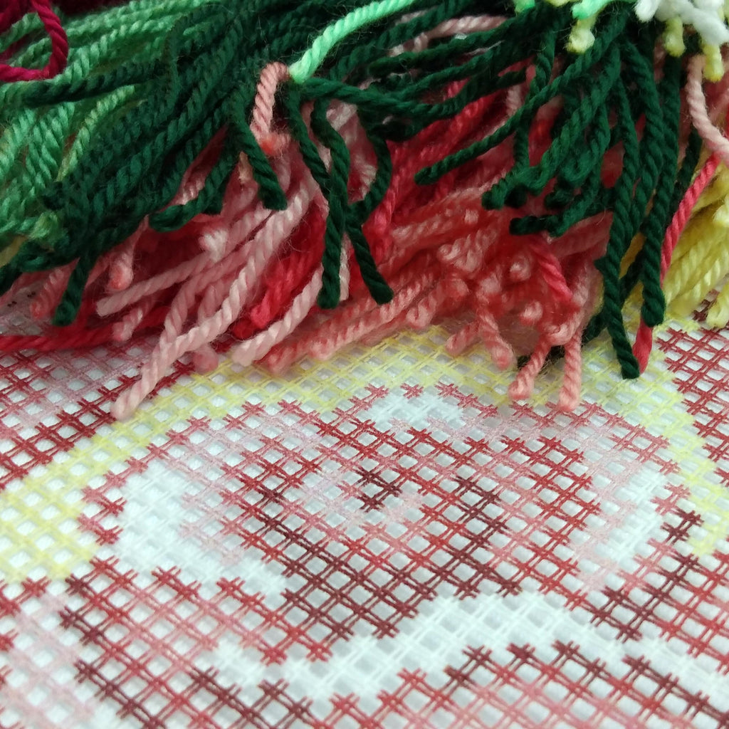 Brvsk Floral Stamped Cross-Stitch Kit for Adults and Beginners — Rose 16″ × 16″ with Clear, Precise Printed Design on Cotton Canvas; Includes 2 Needles, Yarn, and Easy-Read Chart
