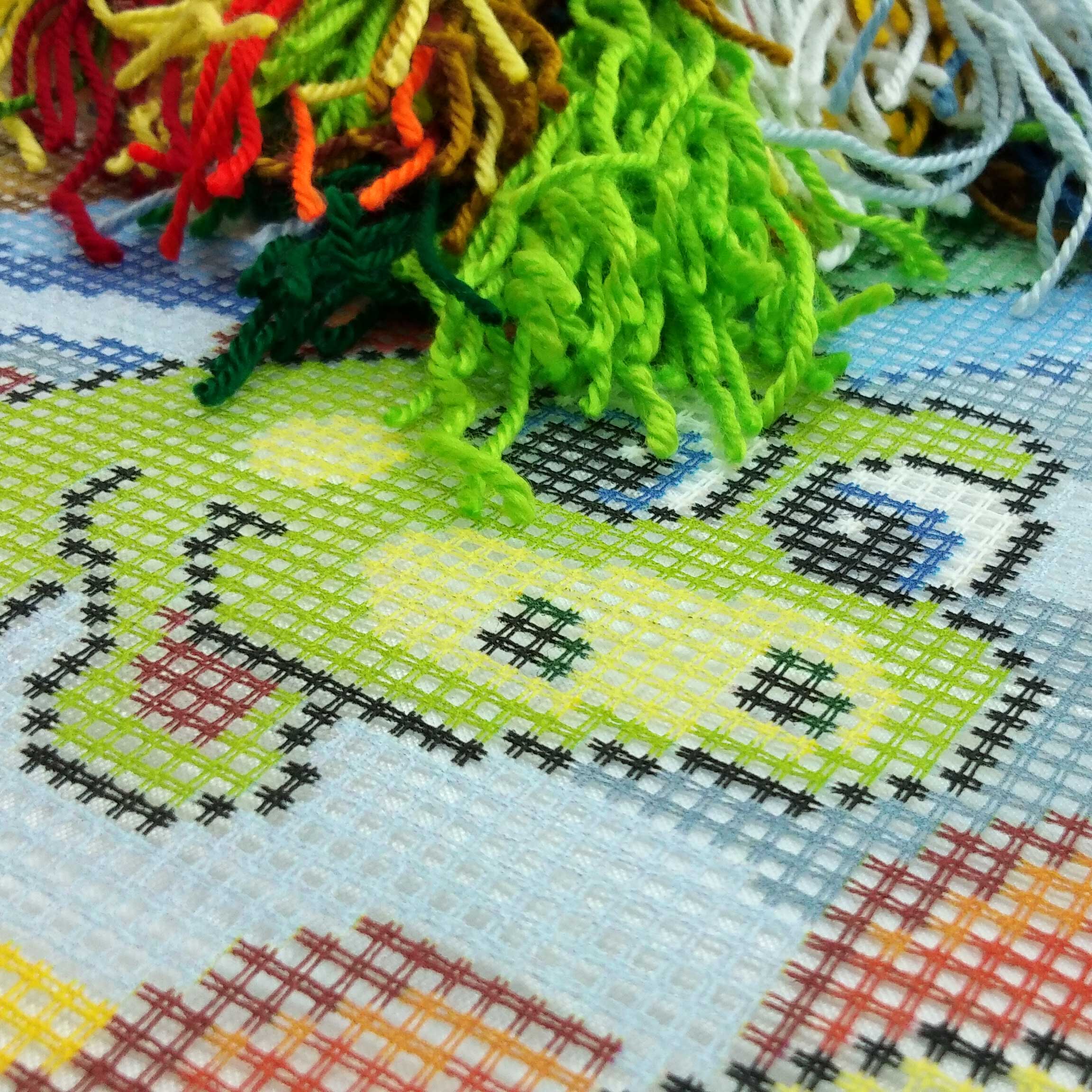 Brvsk Playful Stamped Cross-Stitch Kit for Adults and Beginners — Little Dino 16″ × 16″ with Clear, Precise Printed Design on Cotton Canvas; Includes 2 Needles, Yarn, and Easy-Read Chart