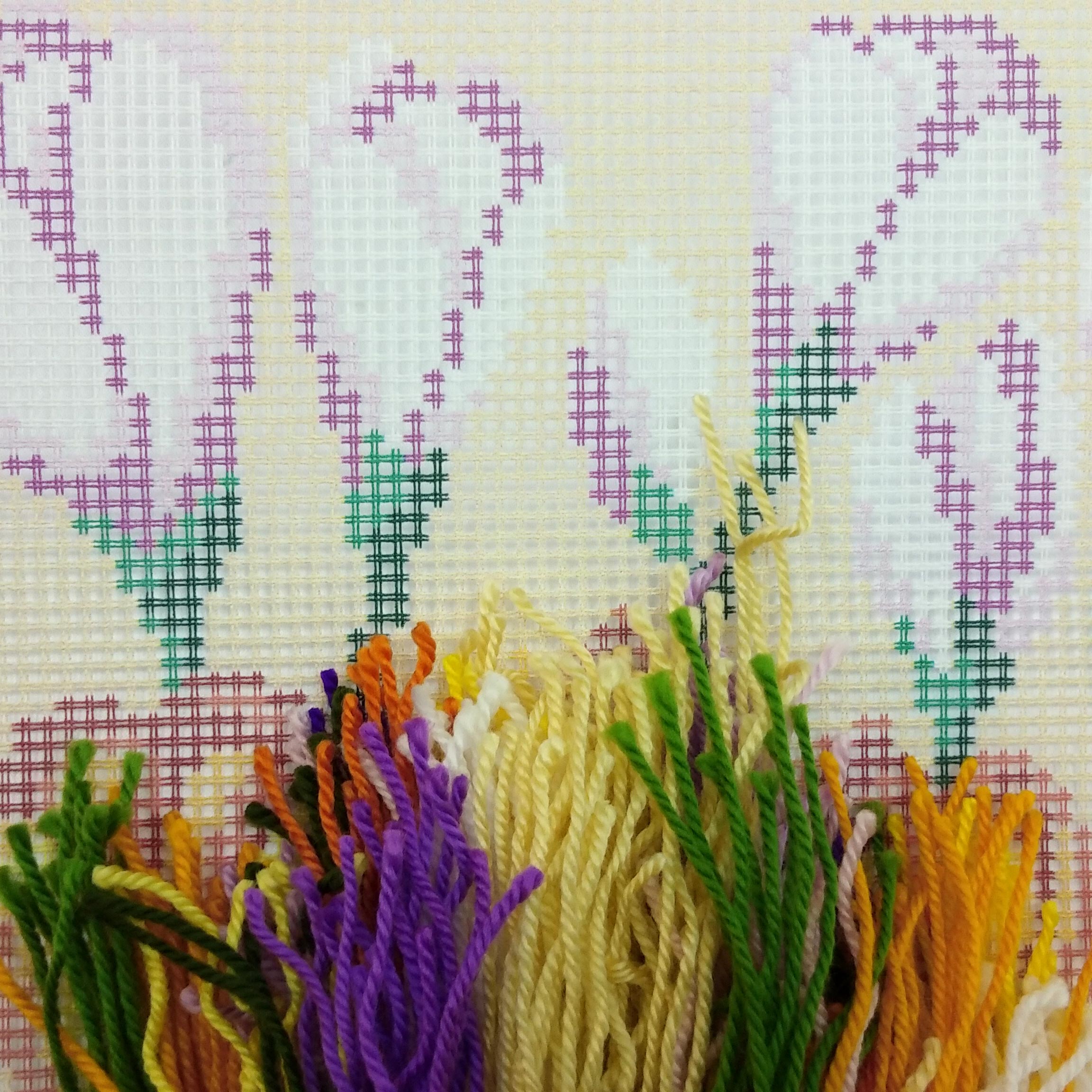 Brvsk Floral Stamped Cross-Stitch Kit for Adults and Beginners — Crocuses 16″ × 16″ with Clear, Precise Printed Design on Cotton Canvas; Includes 2 Needles, Yarn, and Easy-Read Chart